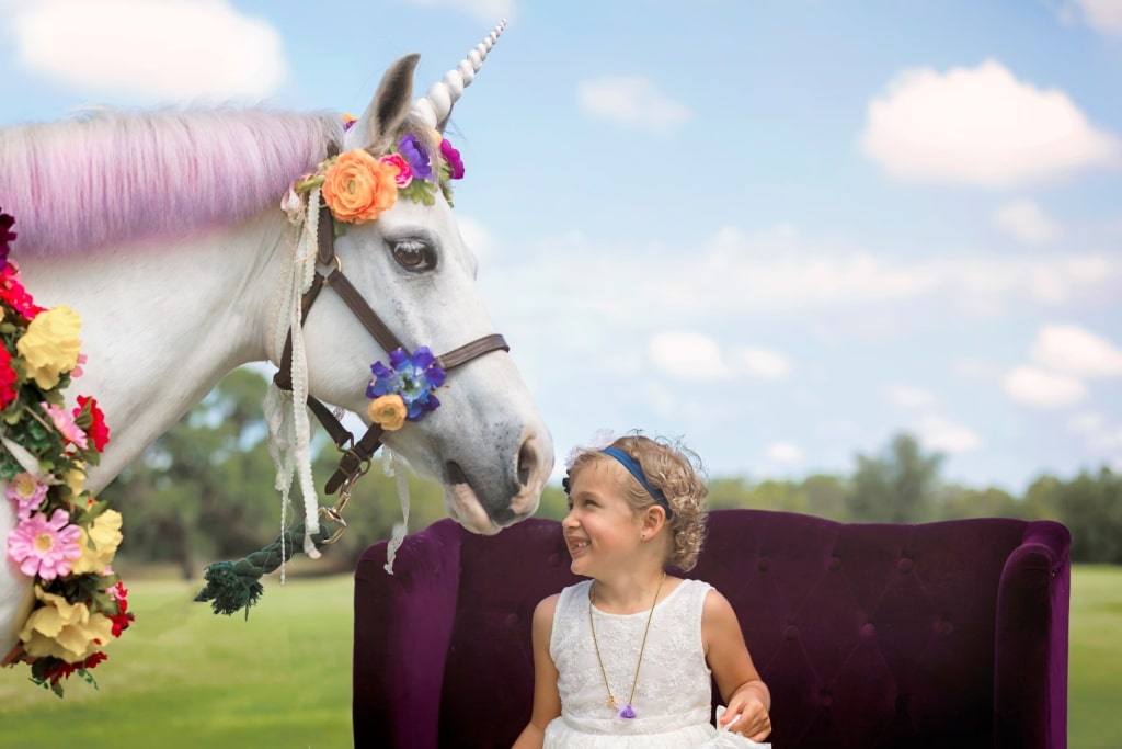 Charlotte got to meet a unicorn!